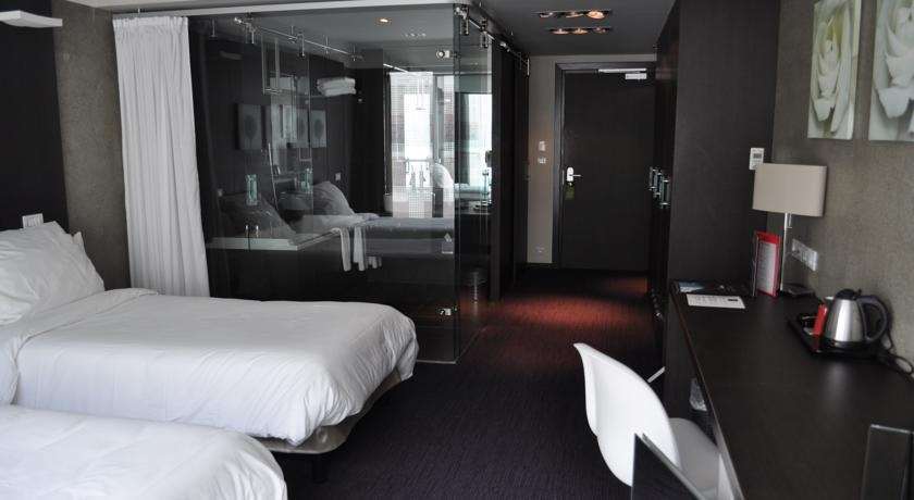 Le Rex Hotel Tarbes Zimmer foto